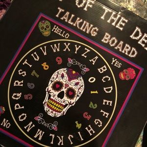 Day of the dead talking board(ouija)